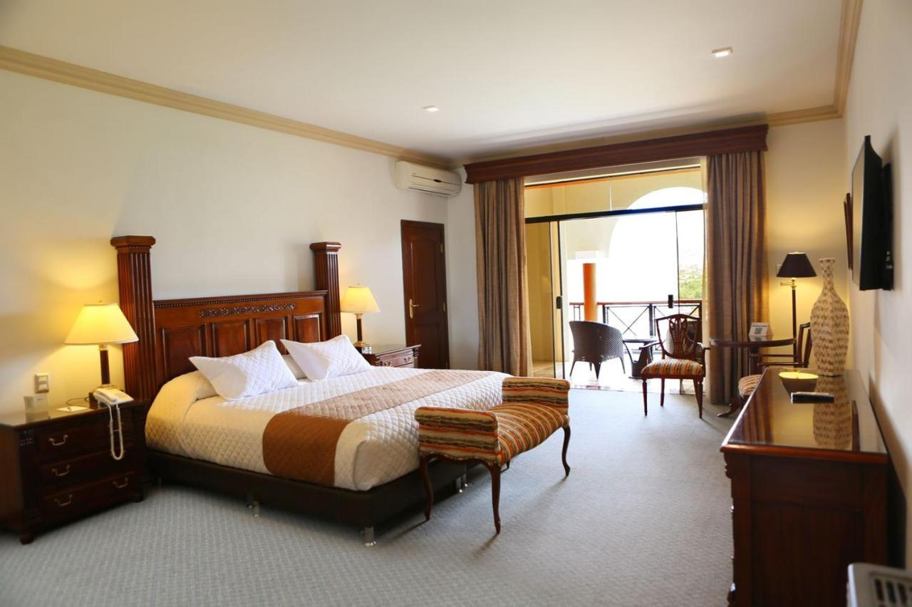 Hotel Parrales Tarija